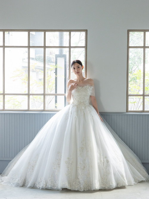 NOA0060_offwhite | チュノアウエディング【公式】_こだわりのサイズ