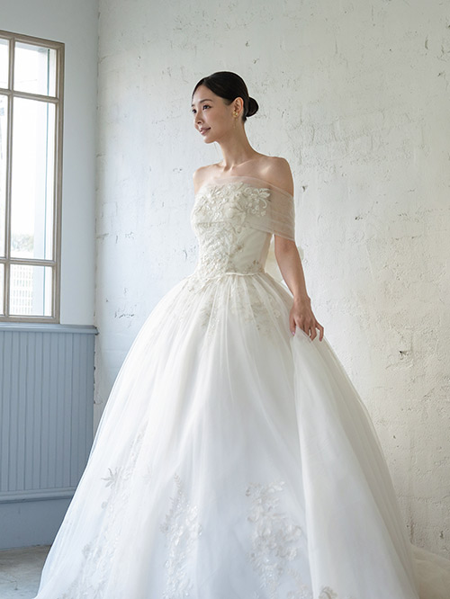 NOA0060_offwhite | チュノアウエディング【公式】_こだわりのサイズ